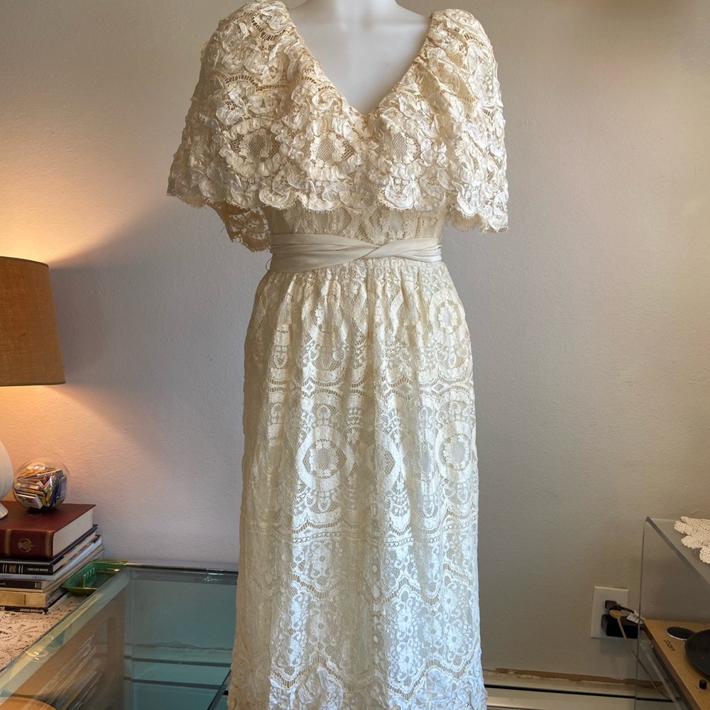 Vintage Cream Lace Maxi Party Dress Shawl Top Size Small